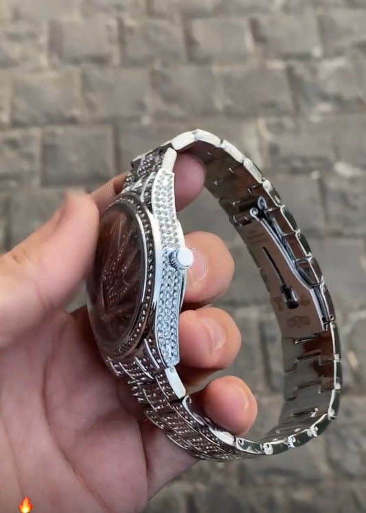 Silver Colour Stone Embedded Bracelet Style Analog Watch For Men