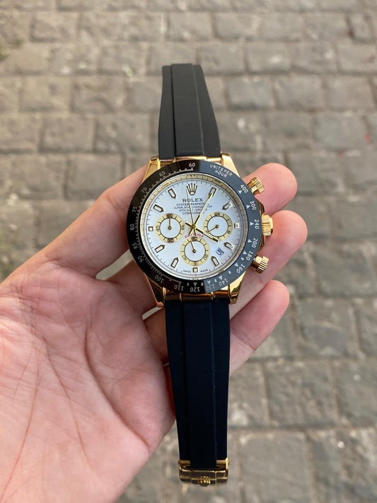 Black And Gold Case Silicon Strap Daytona Watch For Men