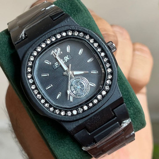 Black Round Dial Stone Embedded Classsic Watch For Men